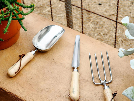 w-plant-care-gardener\'s-tools-1-0