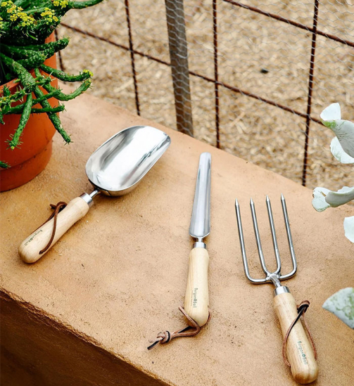 w-plant-care-gardener\'s-tools-1-0
